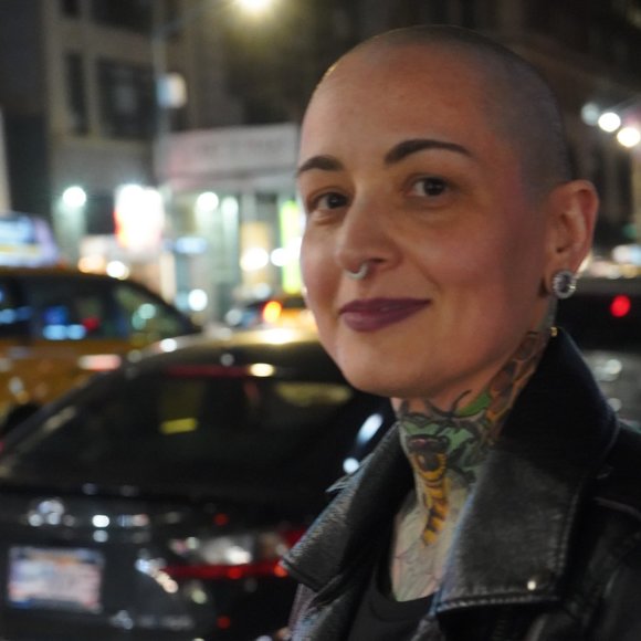 Meet your Posher, Jen - Picture 3 of 16